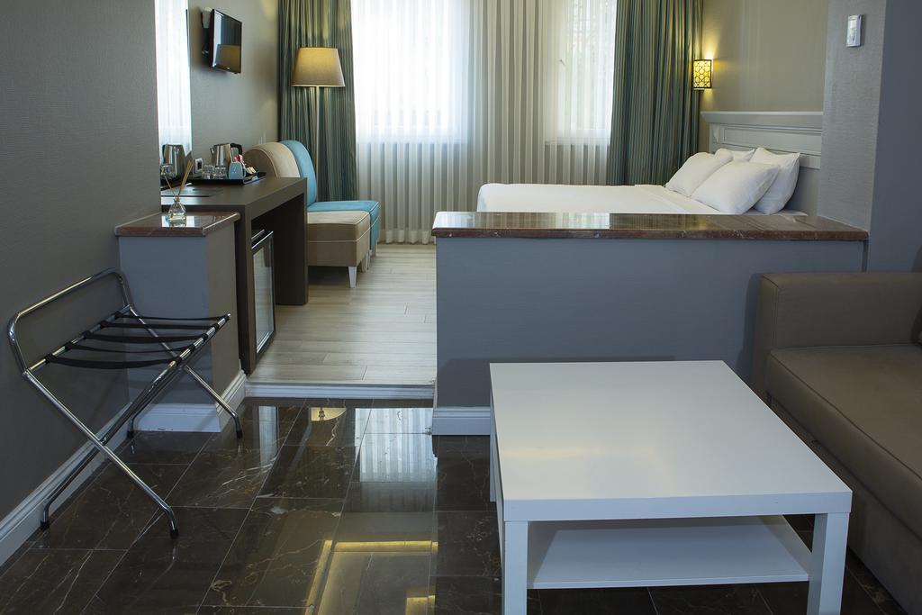 Semsan Hotel Istanboel Buitenkant foto