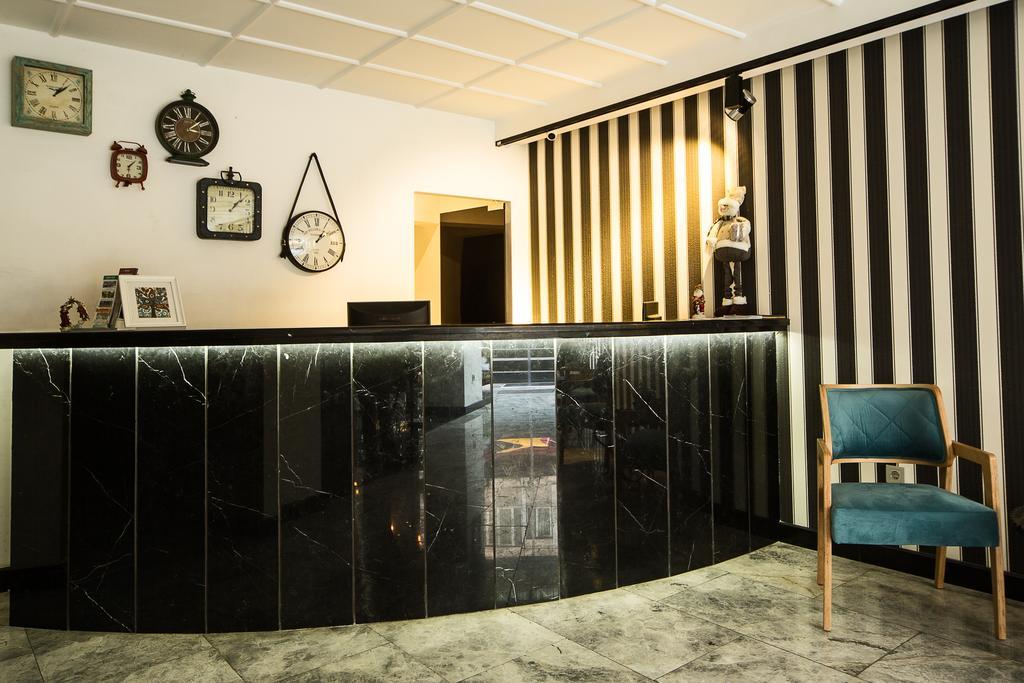 Semsan Hotel Istanboel Buitenkant foto