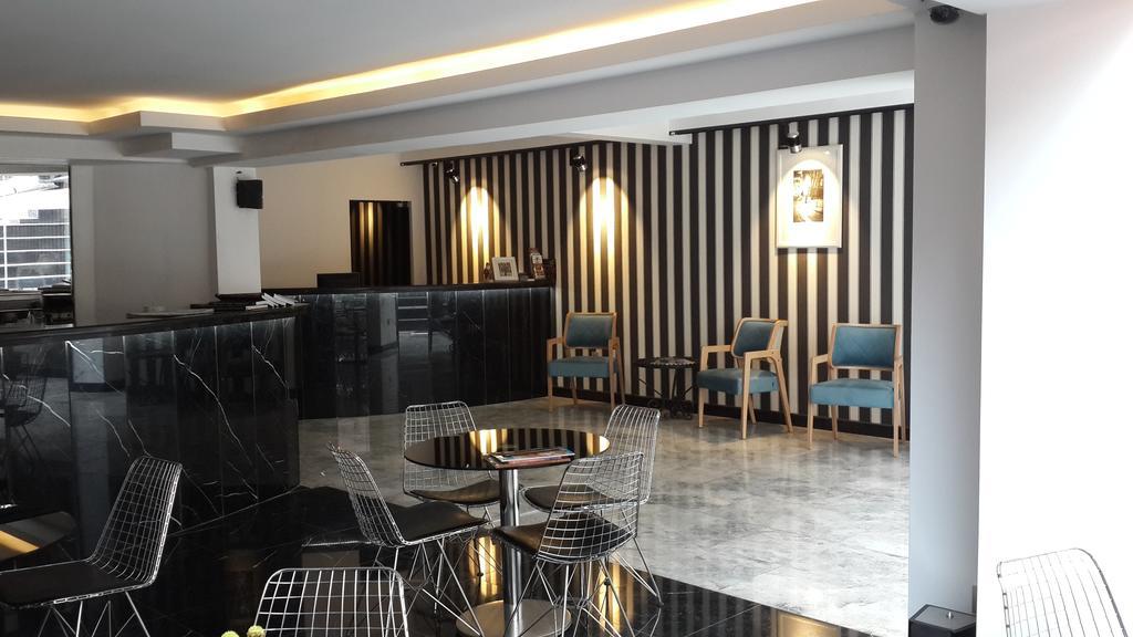 Semsan Hotel Istanboel Buitenkant foto