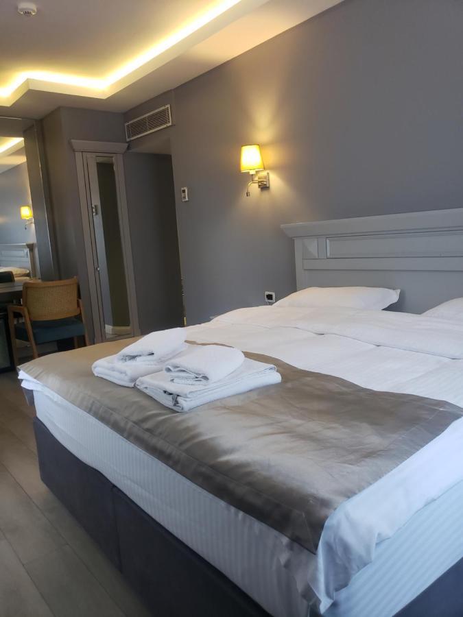 Semsan Hotel Istanboel Buitenkant foto