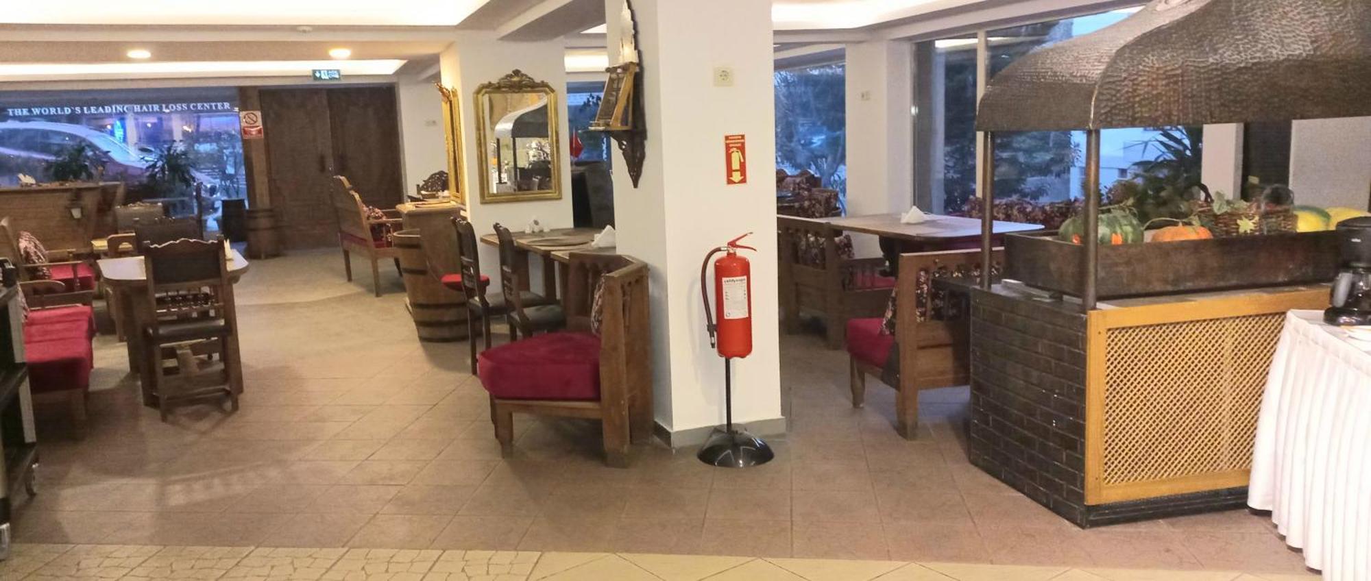 Semsan Hotel Istanboel Buitenkant foto