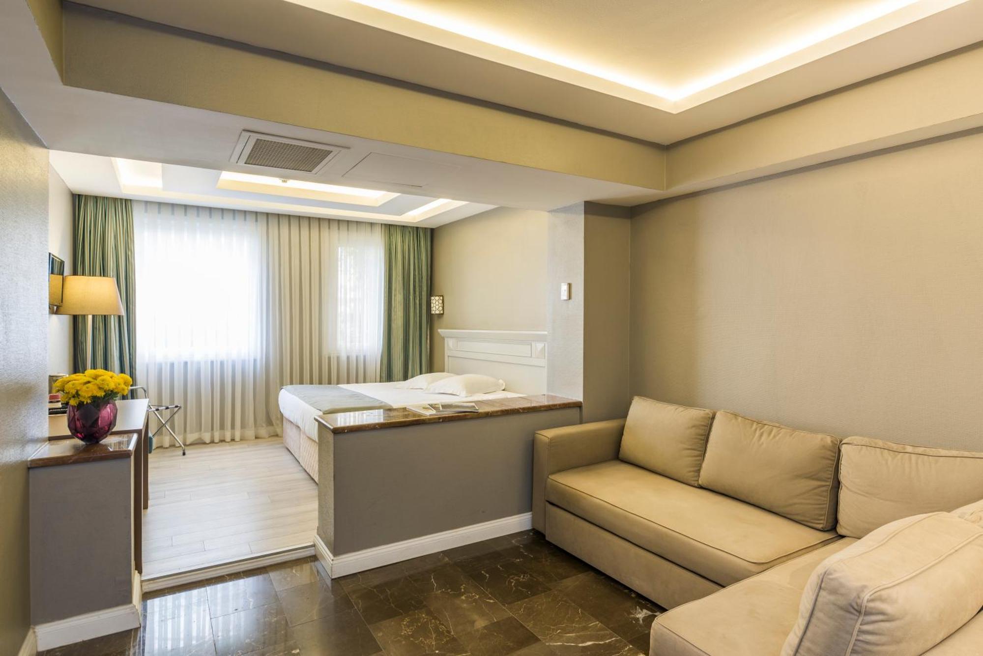 Semsan Hotel Istanboel Buitenkant foto