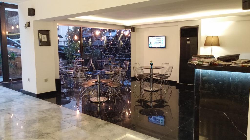 Semsan Hotel Istanboel Buitenkant foto